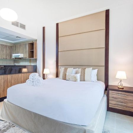 Bnbmehomes - Cosy Downtown Apt W Balcony Near Metro Station -1710 Dubai Exterior foto